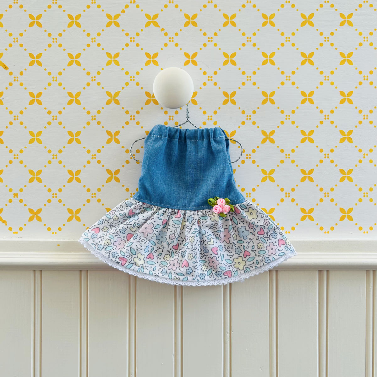 Robe 2 Petites fleurs - vêtement de poupées